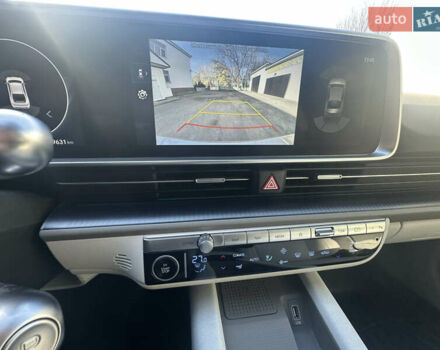 Серый Хендай IONIQ 6, объемом двигателя 0 л и пробегом 9 тыс. км за 30000 $, фото 22 на Automoto.ua