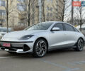 Серый Хендай IONIQ 6, объемом двигателя 0 л и пробегом 10 тыс. км за 28900 $, фото 4 на Automoto.ua