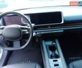 Серый Хендай IONIQ 6, объемом двигателя 0 л и пробегом 36 тыс. км за 25500 $, фото 8 на Automoto.ua