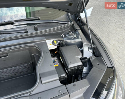 Серый Хендай IONIQ 6, объемом двигателя 0 л и пробегом 9 тыс. км за 31700 $, фото 87 на Automoto.ua