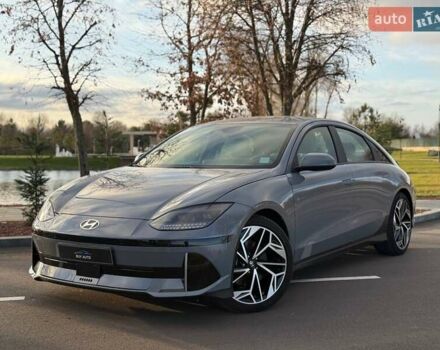 Серый Хендай IONIQ 6, объемом двигателя 0 л и пробегом 1 тыс. км за 26699 $, фото 1 на Automoto.ua