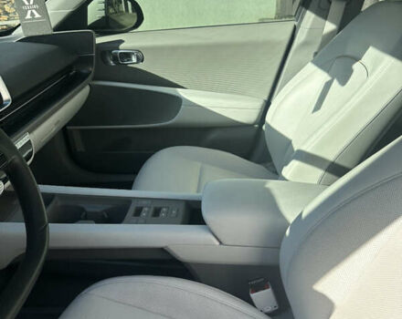 Серый Хендай IONIQ 6, объемом двигателя 0 л и пробегом 9 тыс. км за 30000 $, фото 9 на Automoto.ua