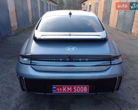 Серый Хендай IONIQ 6, объемом двигателя 0 л и пробегом 36 тыс. км за 25500 $, фото 5 на Automoto.ua