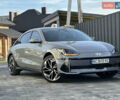 Серый Хендай IONIQ 6, объемом двигателя 0 л и пробегом 41 тыс. км за 28450 $, фото 1 на Automoto.ua