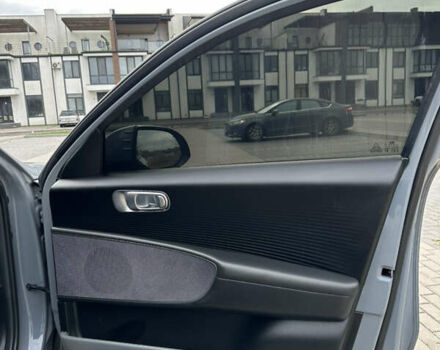 Сірий Хендай IONIQ 6, об'ємом двигуна 0 л та пробігом 53 тис. км за 19300 $, фото 13 на Automoto.ua
