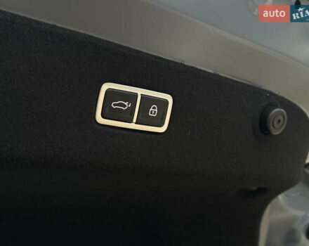 Серый Хендай IONIQ 6, объемом двигателя 0 л и пробегом 32 тыс. км за 26500 $, фото 55 на Automoto.ua