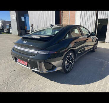 Зеленый Хендай IONIQ 6, объемом двигателя 0 л и пробегом 18 тыс. км за 25200 $, фото 5 на Automoto.ua