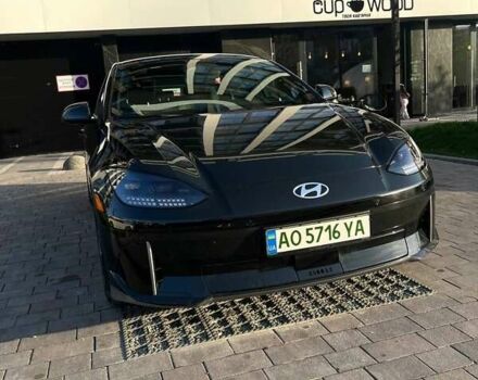 Зеленый Хендай IONIQ 6, объемом двигателя 0 л и пробегом 28 тыс. км за 23700 $, фото 3 на Automoto.ua