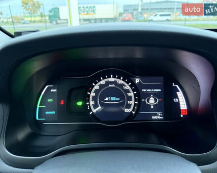 Белый Хендай Ioniq Electric, объемом двигателя 0 л и пробегом 108 тыс. км за 11900 $, фото 14 на Automoto.ua