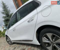 Белый Хендай Ioniq Electric, объемом двигателя 0 л и пробегом 60 тыс. км за 18000 $, фото 10 на Automoto.ua