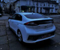 Білий Хендай Ioniq Electric, об'ємом двигуна 0 л та пробігом 116 тис. км за 13999 $, фото 6 на Automoto.ua