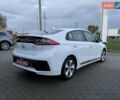 Белый Хендай Ioniq Electric, объемом двигателя 0 л и пробегом 108 тыс. км за 11900 $, фото 4 на Automoto.ua