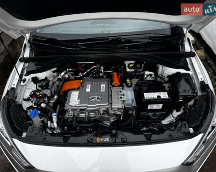 Білий Хендай Ioniq Electric, об'ємом двигуна 0 л та пробігом 116 тис. км за 13999 $, фото 1 на Automoto.ua