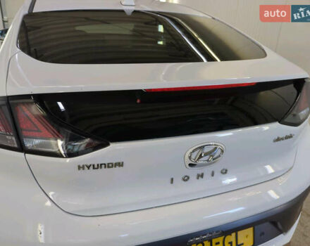 Хендай Ioniq Electric 2020 в Кропивницком (Кировограде) на Automoto.ua Белый Хендай Ioniq Electric, объемом двигателя 0 л и пробегом 48 тыс. км за 16600 $, фото 21 на Automoto.ua