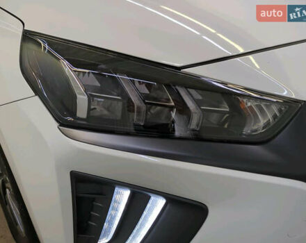 Хендай Ioniq Electric 2020 в Кропивницком (Кировограде) на Automoto.ua Белый Хендай Ioniq Electric, объемом двигателя 0 л и пробегом 48 тыс. км за 16600 $, фото 6 на Automoto.ua