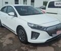 Белый Хендай Ioniq Electric, объемом двигателя 0 л и пробегом 30 тыс. км за 23900 $, фото 4 на Automoto.ua