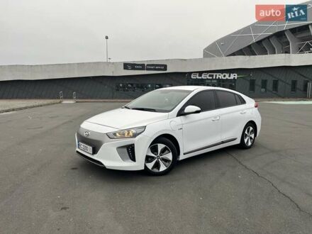 Белый Хендай Ioniq Electric, объемом двигателя 0 л и пробегом 70 тыс. км за 19300 $, фото 1 на Automoto.ua