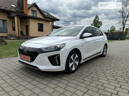 Білий Хендай Ioniq Electric, об'ємом двигуна 0 л та пробігом 120 тис. км за 12900 $, фото 1 на Automoto.ua