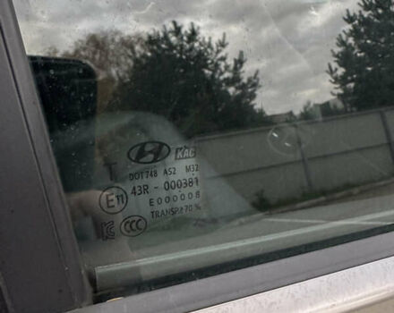 Черный Хендай Ioniq Electric, объемом двигателя 0 л и пробегом 146 тыс. км за 13850 $, фото 111 на Automoto.ua