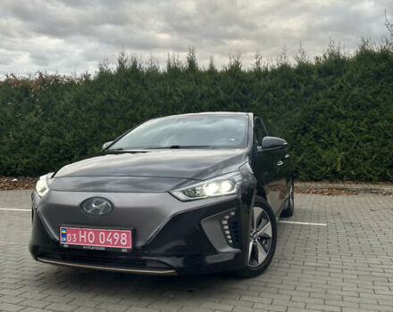 Черный Хендай Ioniq Electric, объемом двигателя 0 л и пробегом 146 тыс. км за 13850 $, фото 30 на Automoto.ua