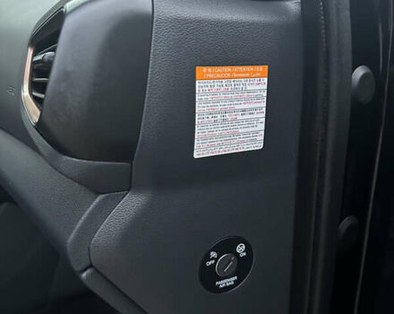 Черный Хендай Ioniq Electric, объемом двигателя 0 л и пробегом 146 тыс. км за 13850 $, фото 84 на Automoto.ua