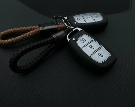 Черный Хендай Ioniq Electric, объемом двигателя 0 л и пробегом 146 тыс. км за 13850 $, фото 91 на Automoto.ua