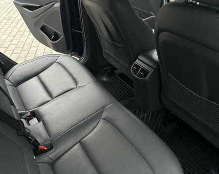 Черный Хендай Ioniq Electric, объемом двигателя 0 л и пробегом 146 тыс. км за 13850 $, фото 73 на Automoto.ua