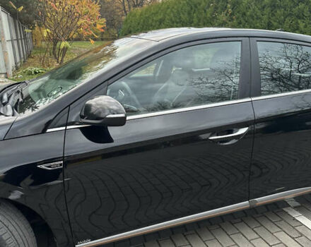 Черный Хендай Ioniq Electric, объемом двигателя 0 л и пробегом 146 тыс. км за 13850 $, фото 23 на Automoto.ua