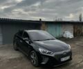 Черный Хендай Ioniq Electric, объемом двигателя 0 л и пробегом 140 тыс. км за 13500 $, фото 1 на Automoto.ua