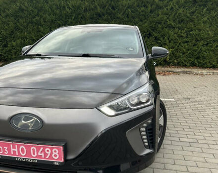 Черный Хендай Ioniq Electric, объемом двигателя 0 л и пробегом 146 тыс. км за 13850 $, фото 17 на Automoto.ua