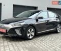 Черный Хендай Ioniq Electric, объемом двигателя 0 л и пробегом 93 тыс. км за 12500 $, фото 8 на Automoto.ua