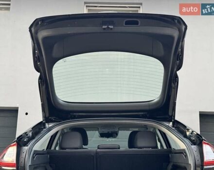 Черный Хендай Ioniq Electric, объемом двигателя 0 л и пробегом 93 тыс. км за 12500 $, фото 57 на Automoto.ua