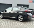 Черный Хендай Ioniq Electric, объемом двигателя 0 л и пробегом 93 тыс. км за 12500 $, фото 11 на Automoto.ua