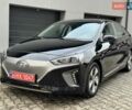 Черный Хендай Ioniq Electric, объемом двигателя 0 л и пробегом 93 тыс. км за 12500 $, фото 7 на Automoto.ua