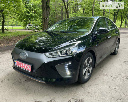 Чорний Хендай Ioniq Electric, об'ємом двигуна 0 л та пробігом 39 тис. км за 19300 $, фото 2 на Automoto.ua