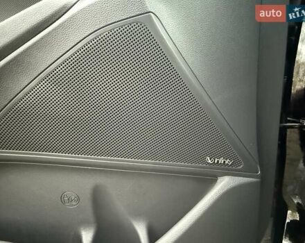 Черный Хендай Ioniq Electric, объемом двигателя 0 л и пробегом 50 тыс. км за 16999 $, фото 31 на Automoto.ua