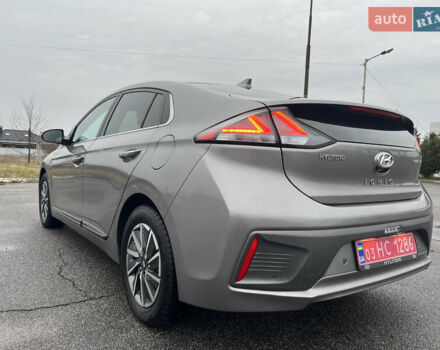 Коричневий Хендай Ioniq Electric, об'ємом двигуна 0 л та пробігом 46 тис. км за 15350 $, фото 13 на Automoto.ua