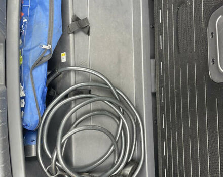 Коричневый Хендай Ioniq Electric, объемом двигателя 0 л и пробегом 119 тыс. км за 14900 $, фото 13 на Automoto.ua