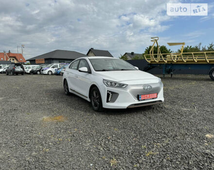 Хендай Ioniq Electric, об'ємом двигуна 0 л та пробігом 125 тис. км за 13900 $, фото 2 на Automoto.ua