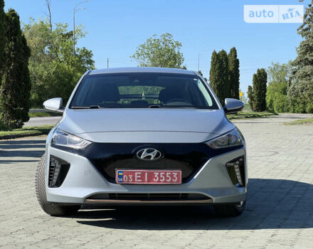 Хендай Ioniq Electric, объемом двигателя 0 л и пробегом 129 тыс. км за 14300 $, фото 1 на Automoto.ua