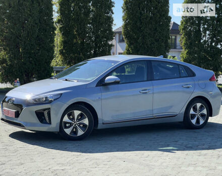 Хендай Ioniq Electric, объемом двигателя 0 л и пробегом 129 тыс. км за 14300 $, фото 4 на Automoto.ua