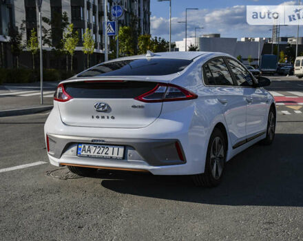 Хендай Ioniq Electric, объемом двигателя 0 л и пробегом 119 тыс. км за 19999 $, фото 1 на Automoto.ua