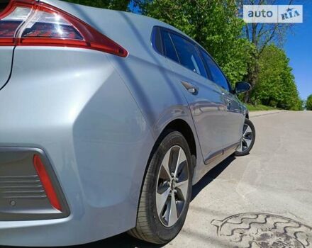 Хендай Ioniq Electric, об'ємом двигуна 0 л та пробігом 125 тис. км за 13800 $, фото 17 на Automoto.ua