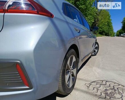 Хендай Ioniq Electric, об'ємом двигуна 0 л та пробігом 125 тис. км за 13800 $, фото 19 на Automoto.ua