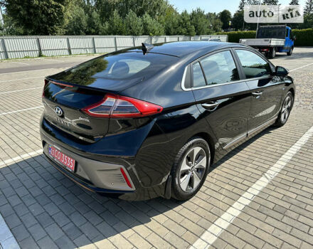 Хендай Ioniq Electric, объемом двигателя 0 л и пробегом 77 тыс. км за 17750 $, фото 6 на Automoto.ua