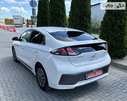 Хендай Ioniq Electric, объемом двигателя 0 л и пробегом 106 тыс. км за 16900 $, фото 9 на Automoto.ua