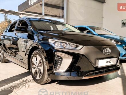 Хендай Ioniq Electric 2018 в Виннице на Automoto.ua Хендай Ioniq Electric, объемом двигателя 0 л и пробегом 0 тыс. км за 23573 $, фото 1 на Automoto.ua
