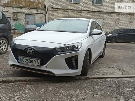 Хендай Ioniq Electric 2019 в Ковель на Automoto.ua Хендай Ioniq Electric, объемом двигателя 0 л и пробегом 117 тыс. км за 22500 $, фото 1 на Automoto.ua