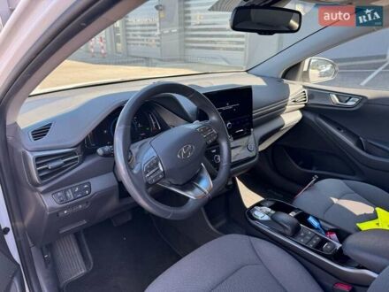 Хендай Ioniq Electric, об'ємом двигуна 0 л та пробігом 71 тис. км за 15999 $, фото 1 на Automoto.ua