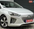 Серый Хендай Ioniq Electric, объемом двигателя 0 л и пробегом 127 тыс. км за 10999 $, фото 8 на Automoto.ua